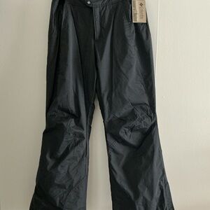 Columbia Black Straight Leg Pants